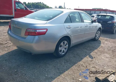 2007 Toyota Camry Le z USA, uszkodzony, nr VIN 4T1BE46K97U522294